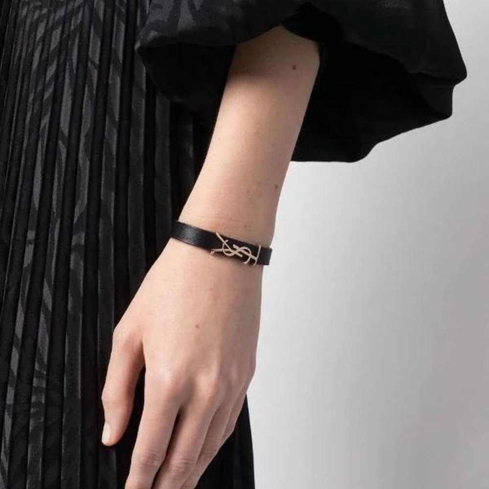 Pre-Owned * SAINT LAURENT PARIS Bracelet 🤍